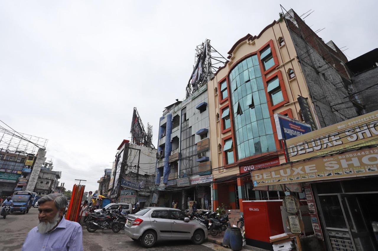 Oyo Flagship 76697 Hotel Park Awadh Лакнау Екстериор снимка