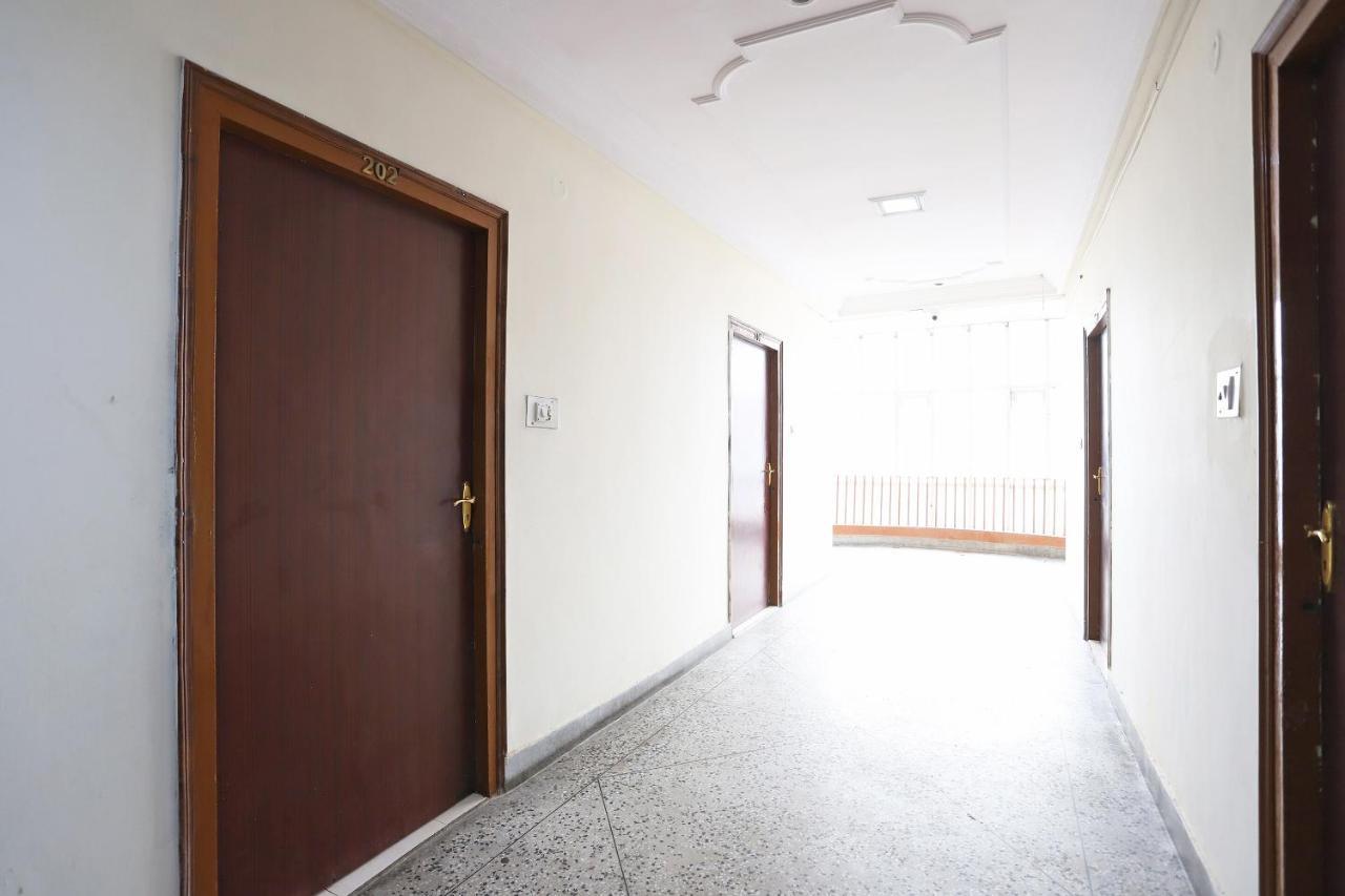 Oyo Flagship 76697 Hotel Park Awadh Лакнау Екстериор снимка