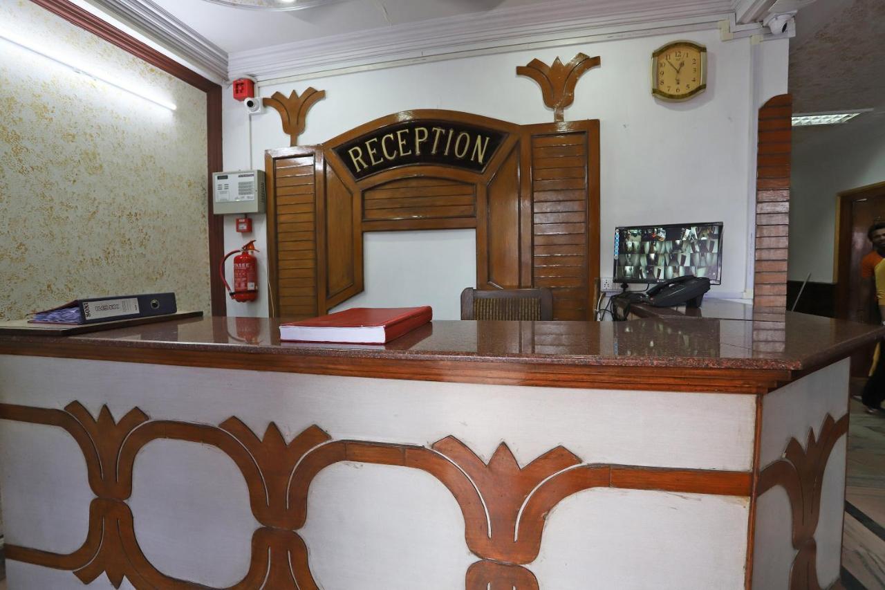Oyo Flagship 76697 Hotel Park Awadh Лакнау Екстериор снимка